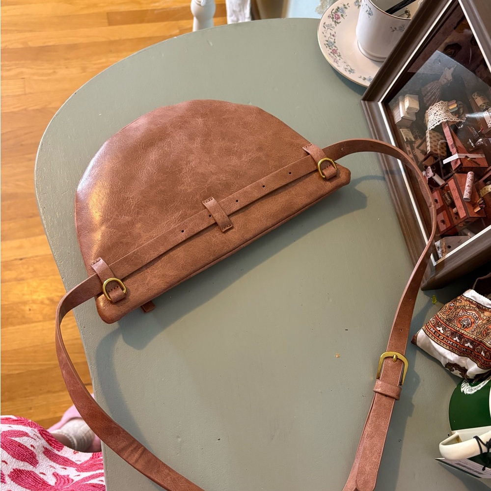 Anthropologie vegan leather Crossbody Bag - Picture 3 of 6